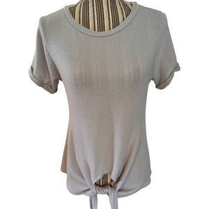 Blue Rain short sleeve top with bottom tie color is cloudy blue gray size med